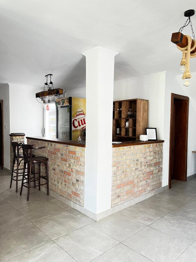 Pensiunea Lili'S House Buchin Екстер'єр фото
