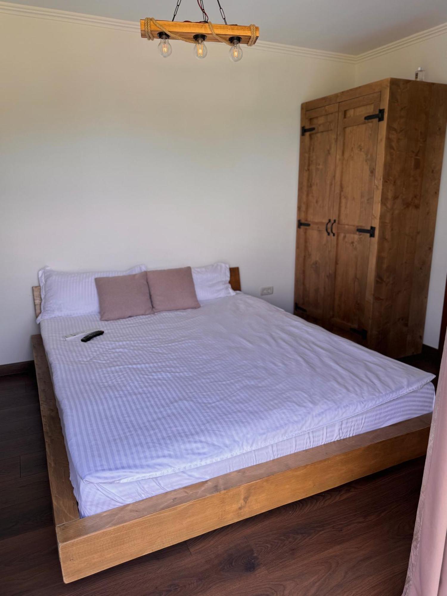 Pensiunea Lili'S House Buchin Екстер'єр фото